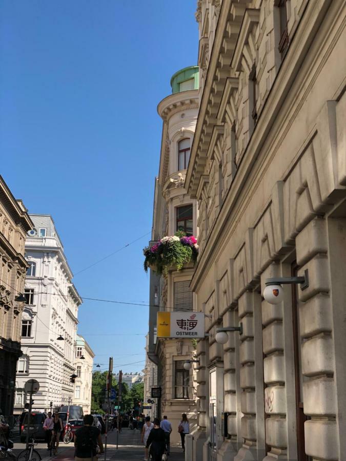 Moderne Trifft Tradition Im Herzen Wiens Apartment Exterior photo